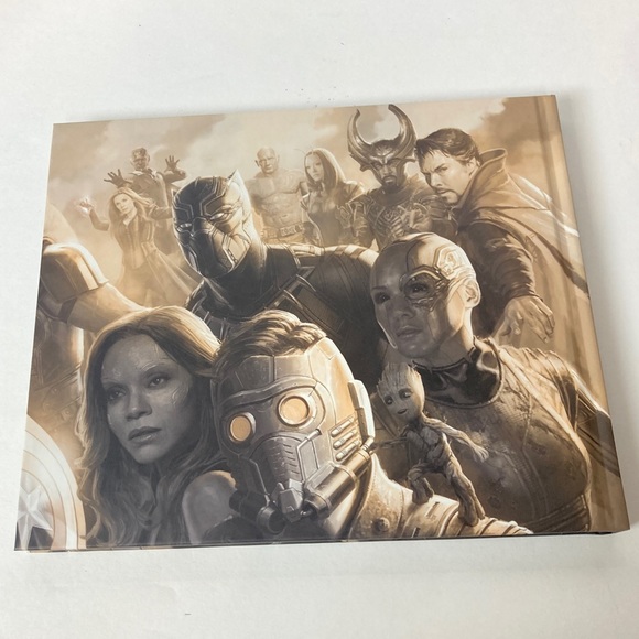 The Road to Marvel's Avengers: Infinity War The Art of the Marvel Universe Book - Picture 4 of 10